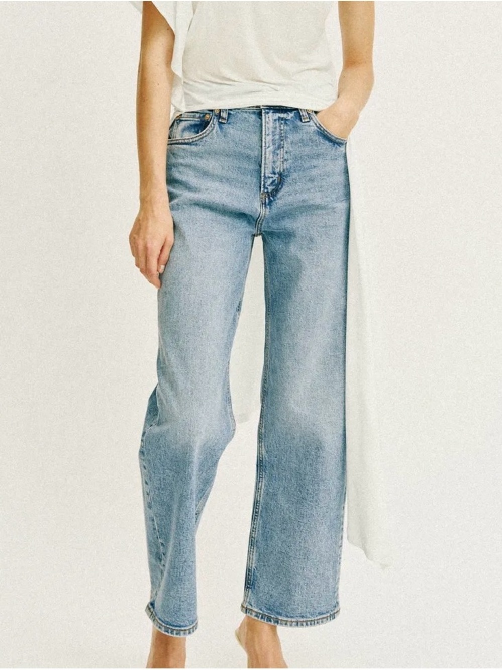 Zara Light Blue Straight-Leg High-Rise Jeans